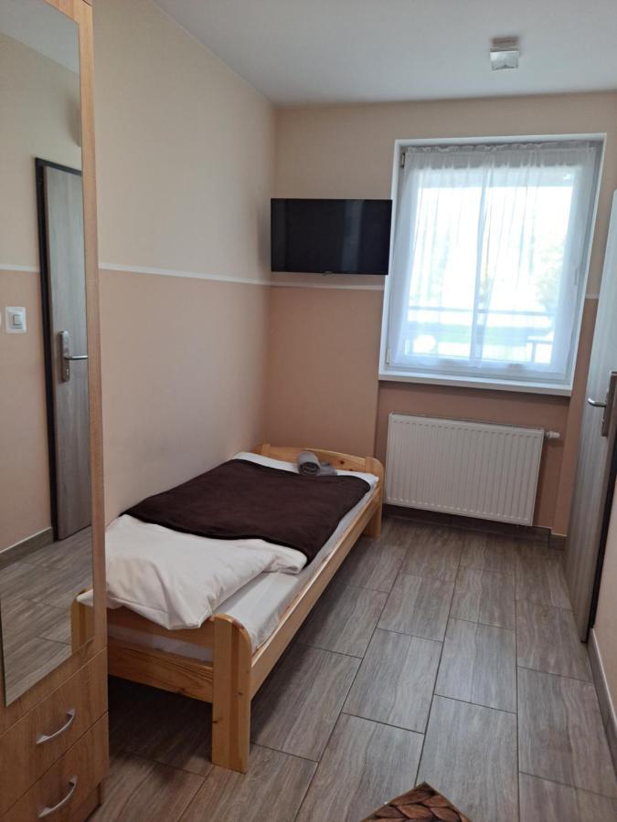 Dom Wycieczkowy "Na Stadionie" Hotel Kłodzko Kültér fotó